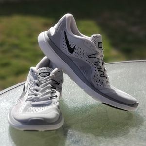 NIKE Flex Run Women's Running Gray Black 898476-002 Size 10 Shoes